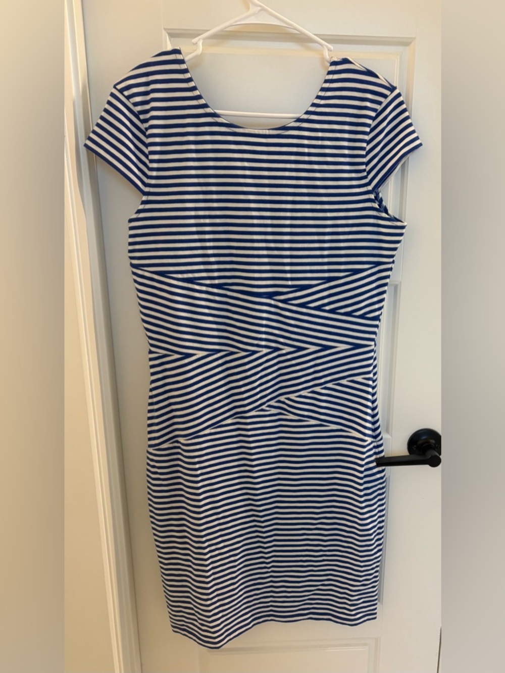 Women’s Cremieux Classic Navy and White Striped Sheath Dress NWT Medium